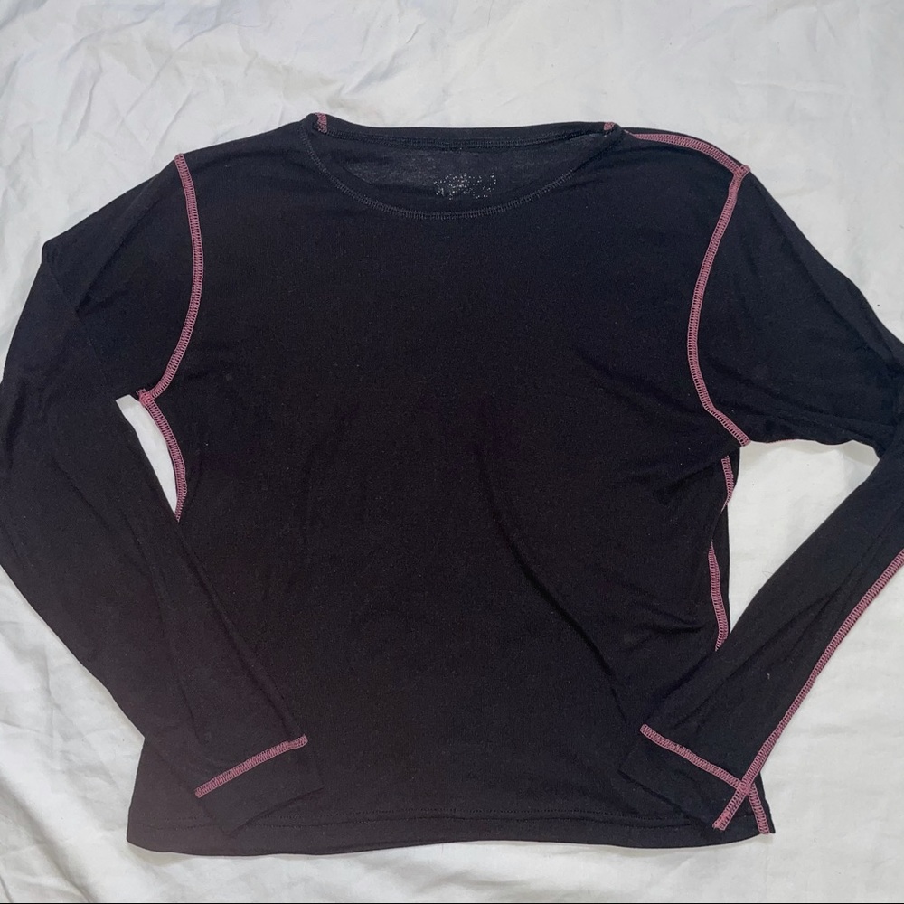 BLACK AND PINK LONG SLEEVE